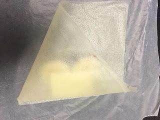 PAQUETITOS DE BRICK CON PLATANO, FRAMBUESA Y CHOCOLATE