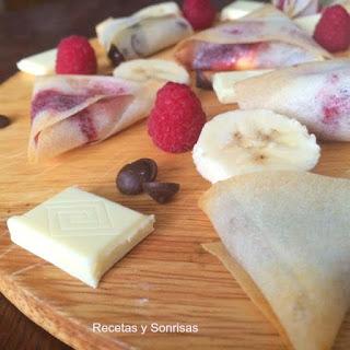 PAQUETITOS DE BRICK CON PLATANO, FRAMBUESA Y CHOCOLATE