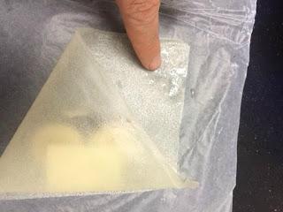 PAQUETITOS DE BRICK CON PLATANO, FRAMBUESA Y CHOCOLATE