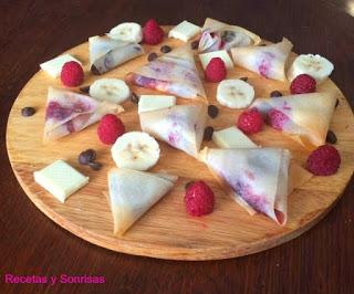 PAQUETITOS DE BRICK CON PLATANO, FRAMBUESA Y CHOCOLATE