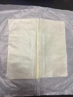 PAQUETITOS DE BRICK CON PLATANO, FRAMBUESA Y CHOCOLATE