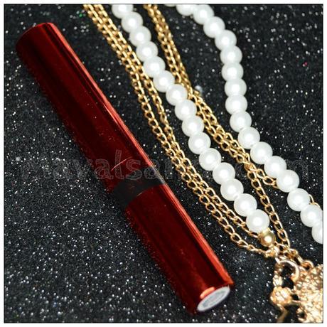 Shine Burst de AVON: Labios jugosos, coloridos e hidratados para el verano.