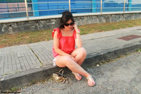 Women in red