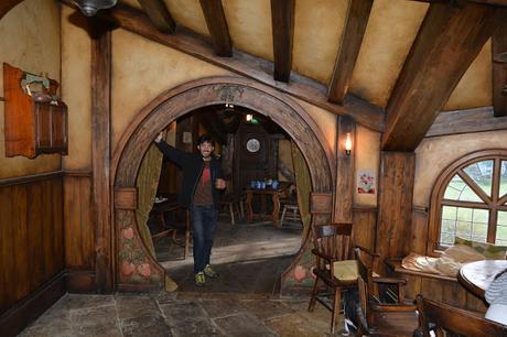 Un dia en la Tierra Media, Visitando Hobbiton