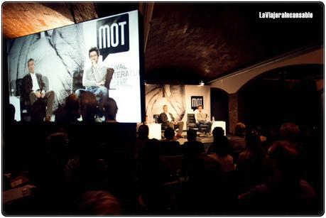 La sombra de Sant Jordi es (felizmente) alargada David-Foenkinos-i-Perico-Pastor_2