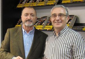 “Todo Alatriste”, de Arturo Pérez-Reverte (ilustrado por Joan Mundet) Foto de archivo