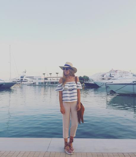 ESPADRILLES ALWAYS A MUST HAVE ESPADRILLES ALWAYS A MUST HAVE