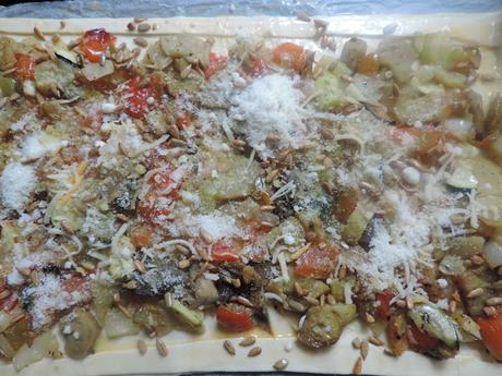 HOJALDRE DE VERDURAS CON PIPAS PELADAS