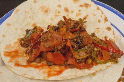 Burrito de ternera ligero mas ensalada de espárragos