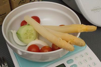 Burrito de ternera ligero mas ensalada de espárragos