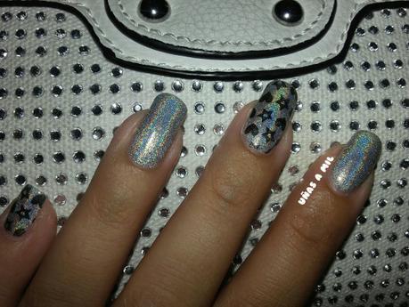 uñas_a_mil_blog_decoracion_diseño_nail_art_uñas_nails_esmalte_holográfico_stamping_colaboración_web_nurbesten_born_pretty_store (3)