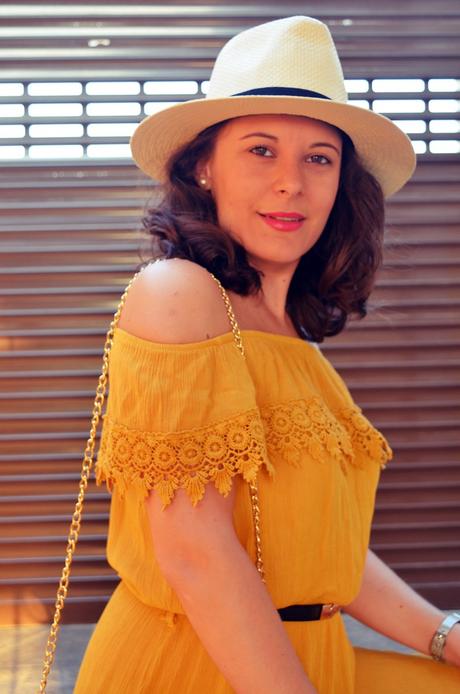 Vestido mostaza crochet look streetstyle fashion blogger mi vestido azul friendsfluencers (20)