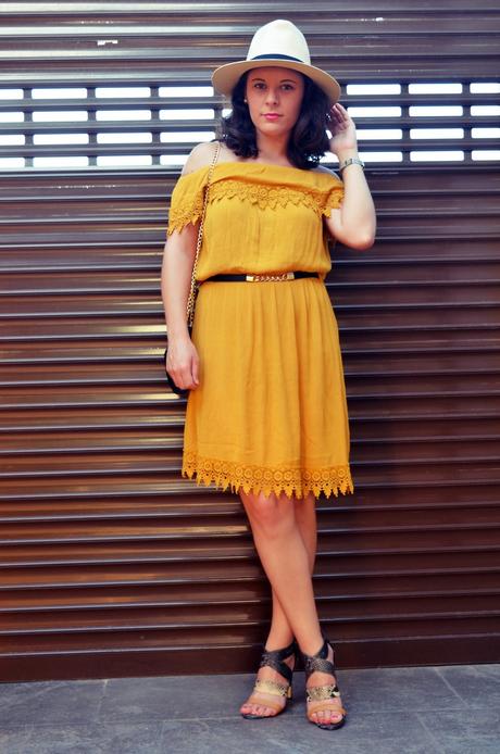 Vestido mostaza crochet look streetstyle fashion blogger mi vestido azul friendsfluencers (12)