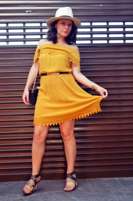Vestido mostaza crochet look streetstyle fashion blogger mi vestido azul friendsfluencers (11)