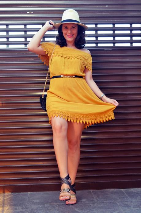 Vestido mostaza crochet look streetstyle fashion blogger mi vestido azul friendsfluencers (19)