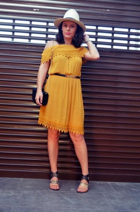 Vestido mostaza crochet look streetstyle fashion blogger mi vestido azul friendsfluencers (7)