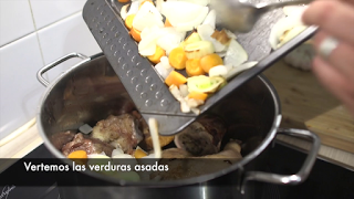 PRESA IBÉRICA CON SALSA DE RIOJA, MEDALLONES DE POLENTA Y TIRABEQUES