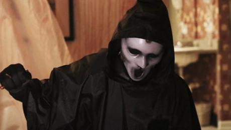 Scream S02E01-07 (2016), más episodios, menos muertes :(