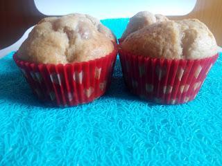 Muffins de Chocolate Blanco y Frambuesas Muffins de Chocolate Blanco y Frambuesas