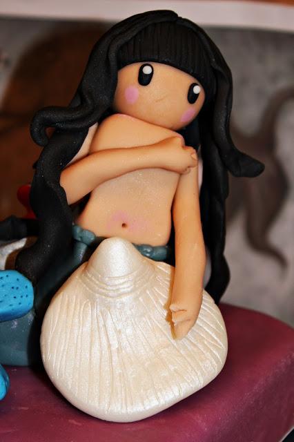 TARTA MUÑECA GORJUSS SIRENA {FONDANT}