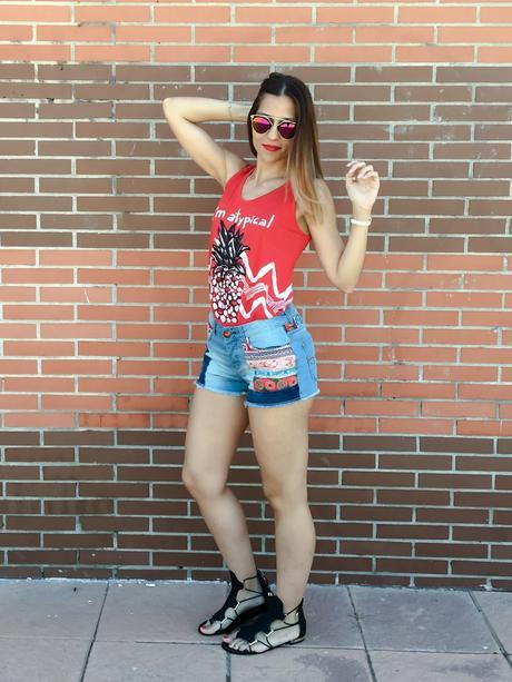 I'M ATYPICAL I'M ATYPICAL