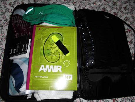 Nos vamos a Madrid  ✈  ¿Qué llevo en mi maleta?