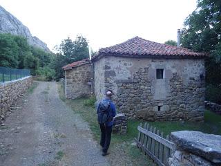 Caldas de Luna-Aronga-Casares de Arbás-Coleo-Bildeo