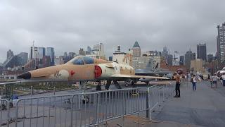 EL ASOMBROSO INTREPID MUSEUM EN UN PORTAAVIONES