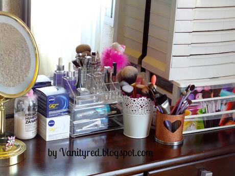 Vanity Tour + Colección de Maquillaje.
