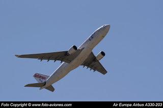 AVIÓN AIRBUS A330 EC-KTG