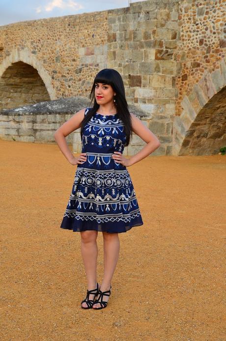 Vestido bordado Vestido bordado