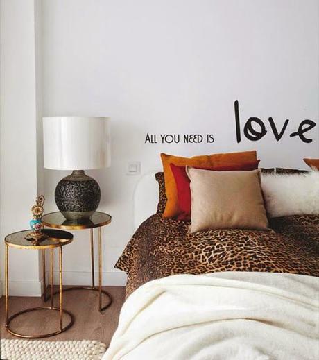 print animal bedroom