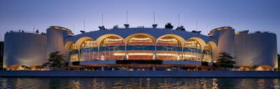 FRANK L. WRIGHT: MONONA TERRACE AND CONVENTION CENTER