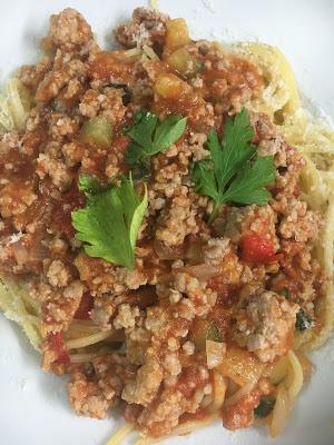 Spaghetti Con Carne Y  Verduras