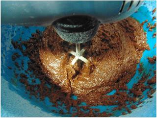 Bundt cake de chocolate y avellanas