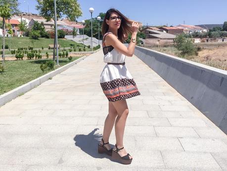 ORANGE TOUCH ORANGE TOUCH