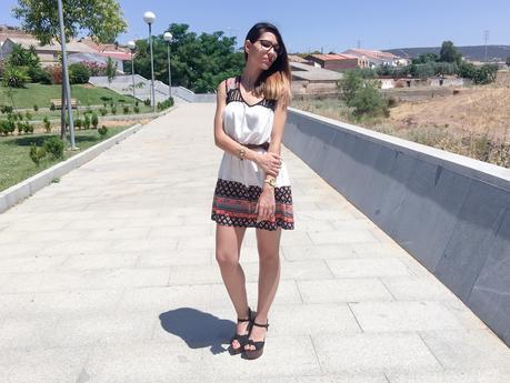 ORANGE TOUCH ORANGE TOUCH