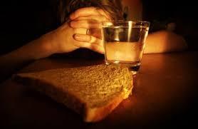 Todo lo que necesitas saber al soñar con ayunar. sueño con ayuno