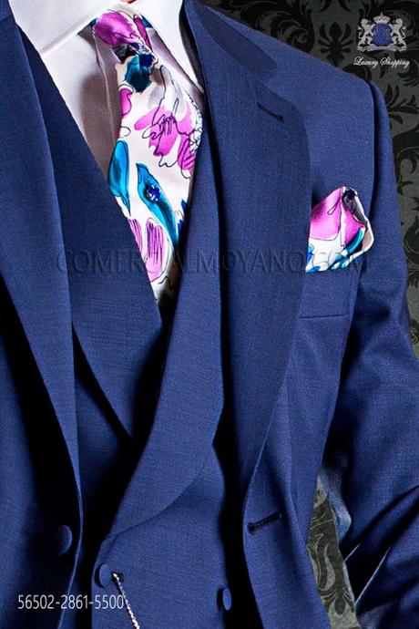 http://www.comercialmoyano.com/es/2092-corbata-con-panuelo-de-seda-estampada-en-azul-malva-56502-2861-5500-ottavio-nuccio-gala.html