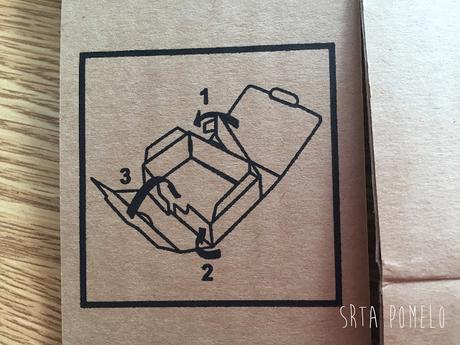DIY: caja de regalo con goma eva.