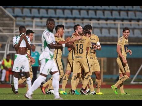 Pumas golea a W Connection 4-2 en debut de Concachampions
