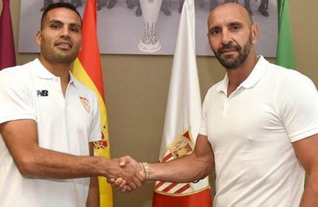 Gabriel Mercado rechazo a Rayados por el Sevilla Gabriel Mercado rechazo a Rayados por el Sevilla