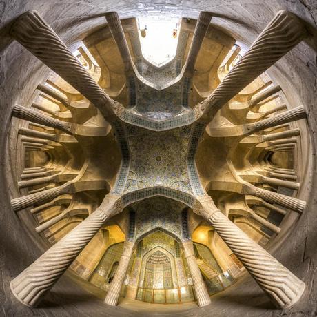 Ceiling of Vakil mosque