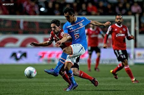Cruz Azul pierde 1-2 ante Xolos Tijuana en la J4 del Apertura 2016 Cruz Azul pierde 1-2 ante Xolos Tijuana en la J4 del Apertura 2016
