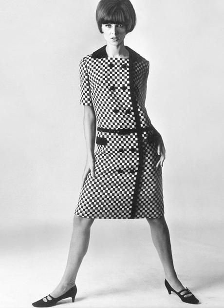 Revisando a los maestros: Courrèges