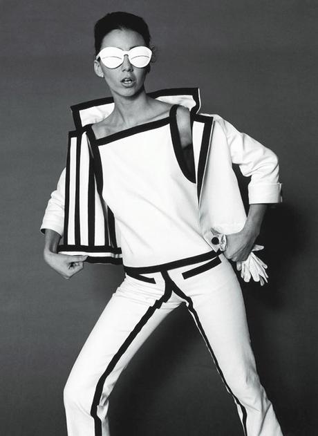 Revisando a los maestros: Courrèges