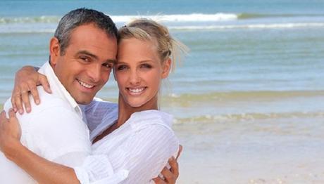 como enamorar a un hombre mayor de 50 años