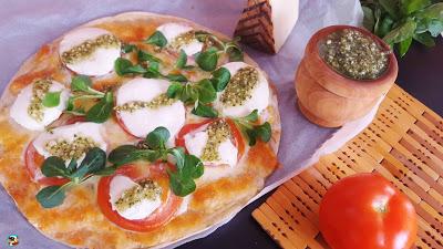 Pizza caprese
