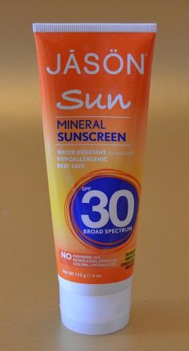 Una piel protegida e hidratada gracias al Protector Solar Mineral SPF30 y Loción de Aloe Vera en Spray de JASÖN