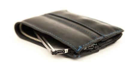 eoma-computercard-wallet_jpg_project-body